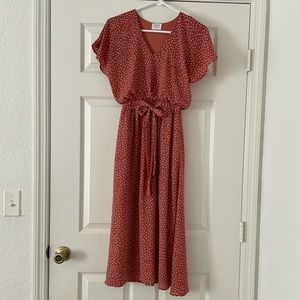 Pokadot pink dress w pockets!